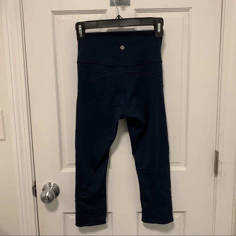 Lululemon capri leggings size 2